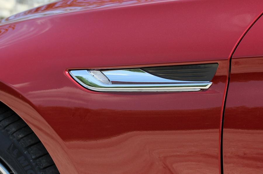  BMW 6-Series Coupe 2012 года  (фото 68 из 207)